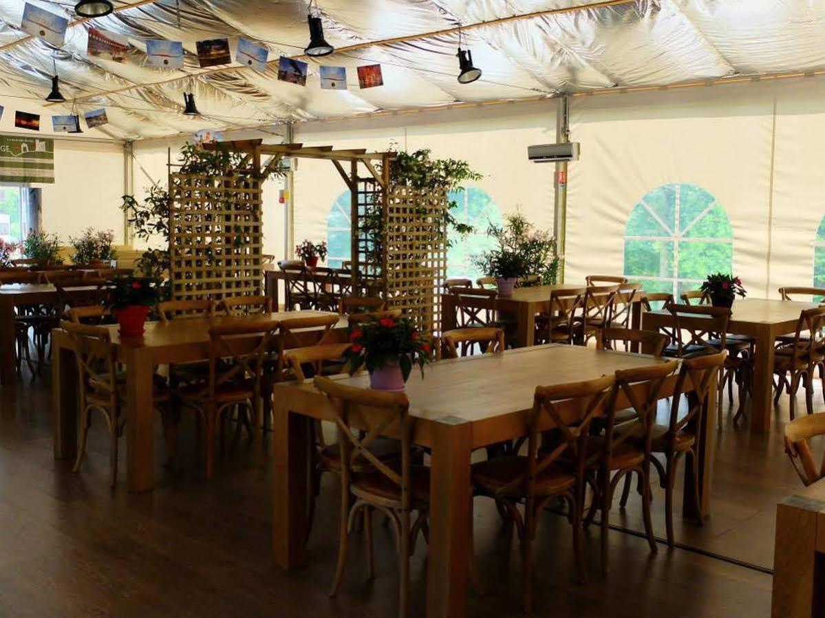 Olydea Les Epesses Hotel Ngoại thất bức ảnh